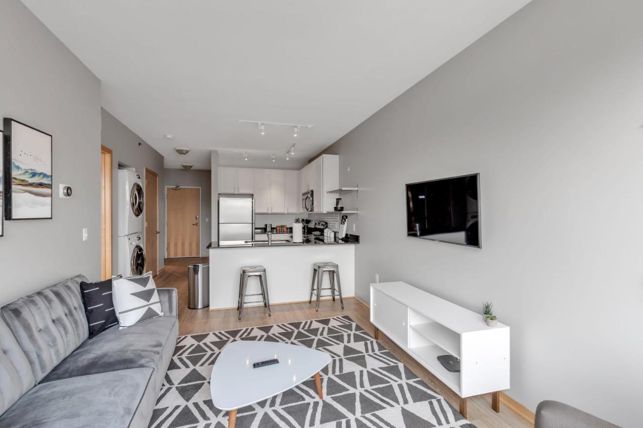 Beautiful Luxury 1Br In The Heart On Minneapolis Eksteriør bilde